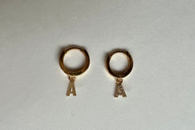 Carica l'immagine nel visualizzatore di Gallery, Mini Mary Hoop