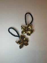 Carica l'immagine nel visualizzatore di Gallery, Wangari Scrunchie